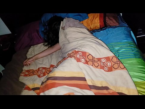 ❤️ Stepson mắng mẹ kế trẻ của mình trong khi bà ngủ. ️  Siêu quan hệ tình dục  tại chúng tôi  ️❤